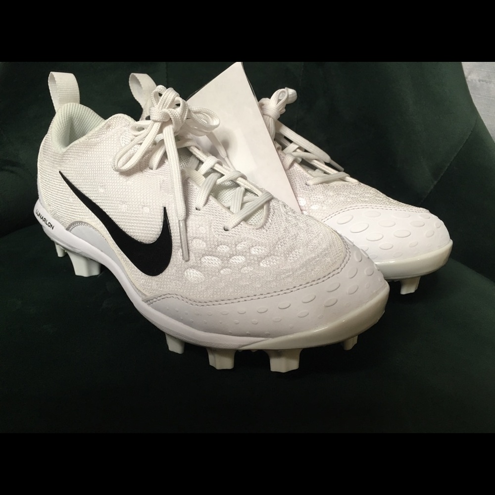 Nike Women's Hyperdiamond 2 Pro Softball Cleats
